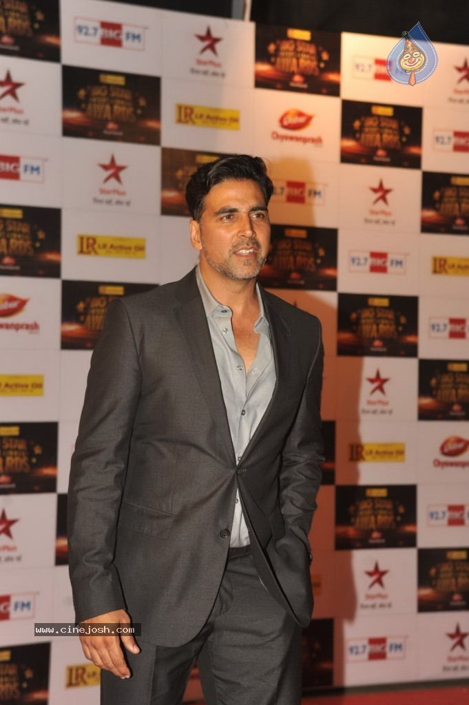Hot Bolly Celebs at Big Star Entertainment Awards - 81 / 92 photos