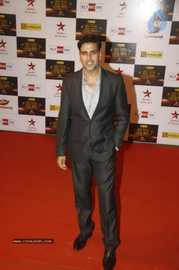 Hot Bolly Celebs at Big Star Entertainment Awards - 92 / 92 photos