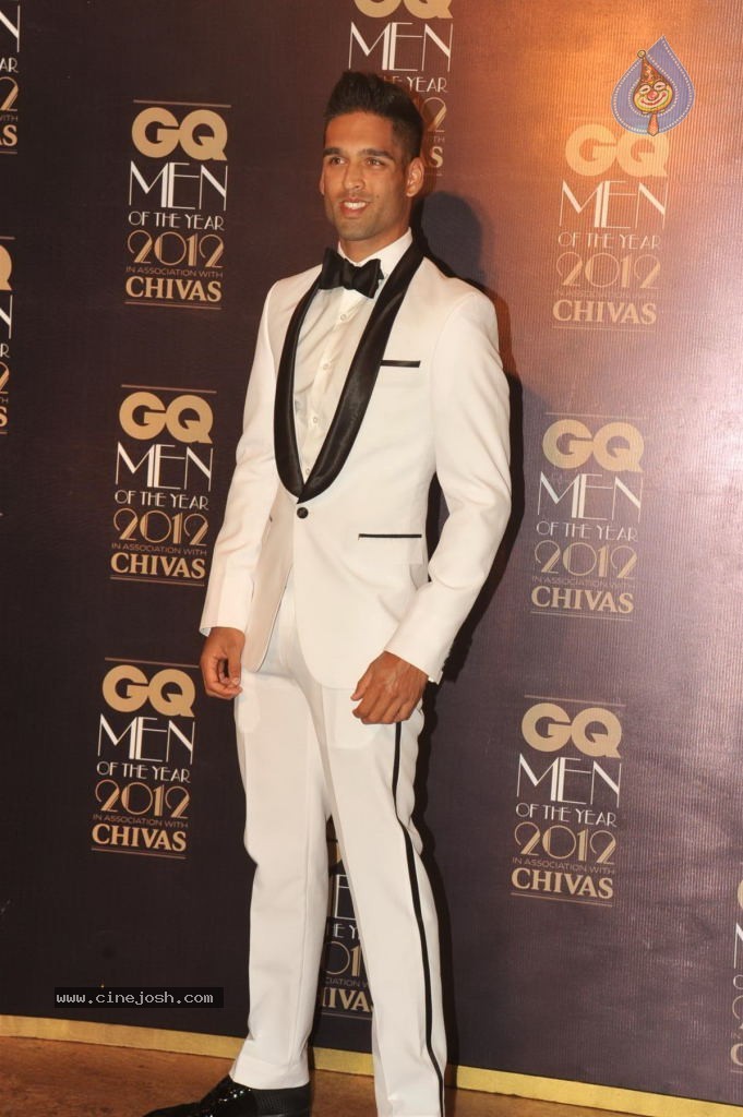 Hot Bolly Celebs at GQ Men of the Year Awards 2012 - 43 / 158 photos
