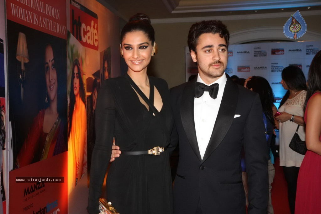 Hot Bolly Celebs at Hindustan Times Style Awards - 45 / 149 photos