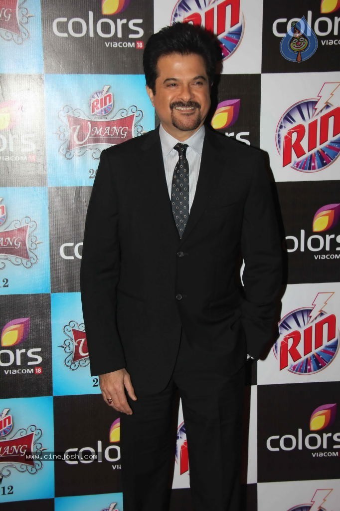 Hot Bolly Celebs at Umang 2012 - 46 / 149 photos