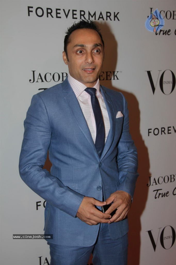 Hot Bolly Celebs at Vogue India 5th Anniversary Party - 42 / 53 photos