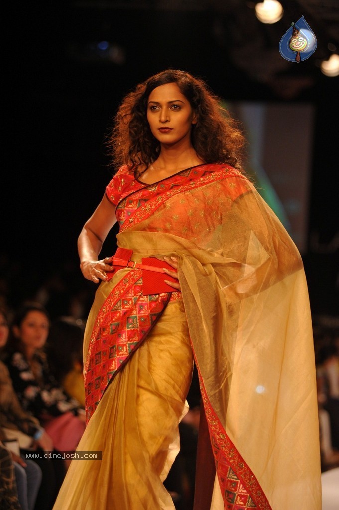 Hot Bolly Celebs Walks the Ramp at LFW 2014 - 172 / 187 photos