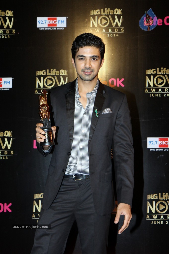 Hot Celebs at Big Life OK Awards 2014 - 1 / 125 photos