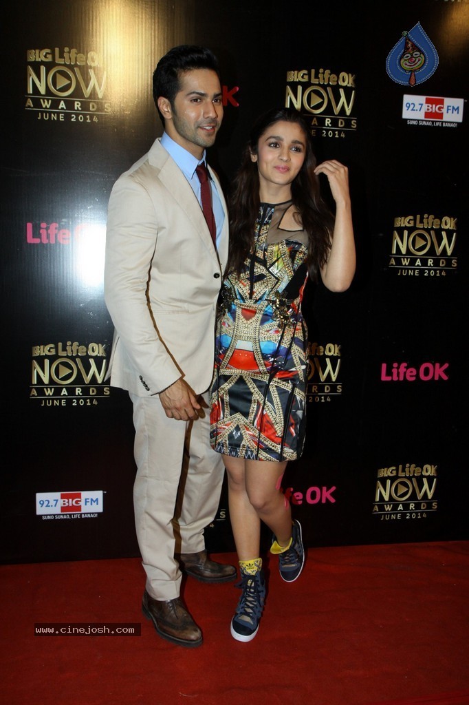 Hot Celebs at Big Life OK Awards 2014 - 118 / 125 photos