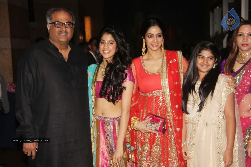 Hot Celebs at Deepshikha n Kaishav Sangeet Ceremony - 26 / 142 photos