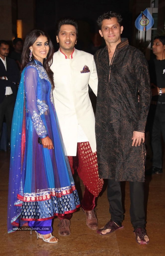 Hot Celebs at Deepshikha n Kaishav Sangeet Ceremony - 54 / 142 photos