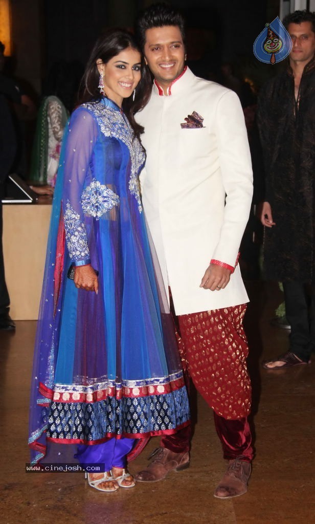 Hot Celebs at Deepshikha n Kaishav Sangeet Ceremony - 63 / 142 photos