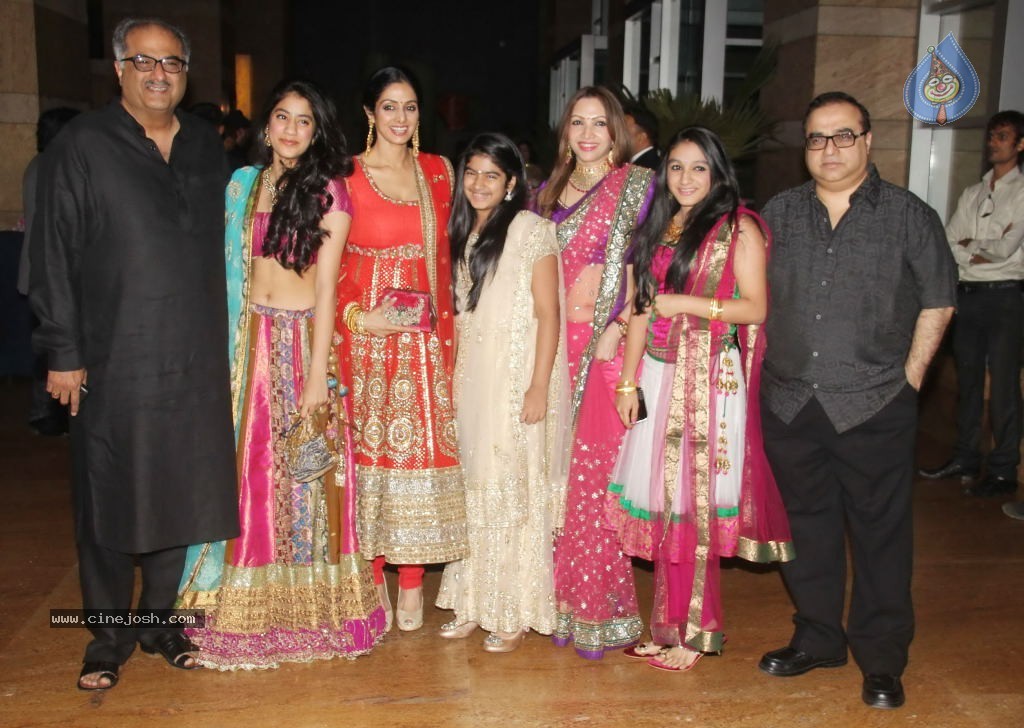 Hot Celebs at Deepshikha n Kaishav Sangeet Ceremony - 106 / 142 photos