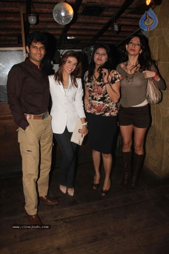 Hot Girls at Juhi n Sachin Shroff Party - 6 / 80 photos