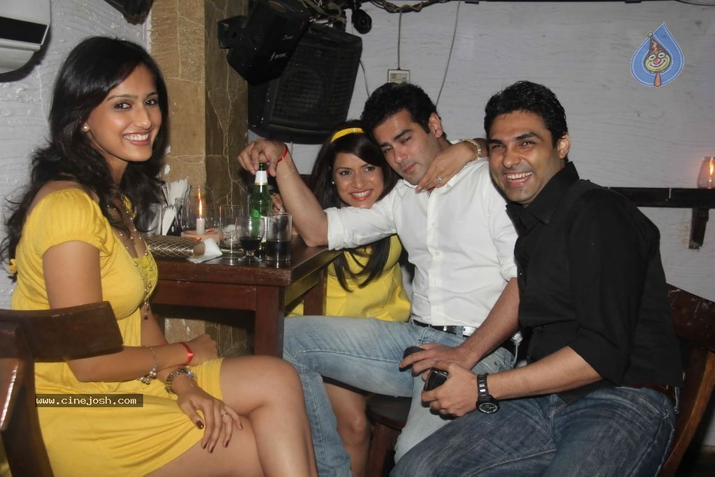 Hot Girls at Juhi n Sachin Shroff Party - 21 / 80 photos