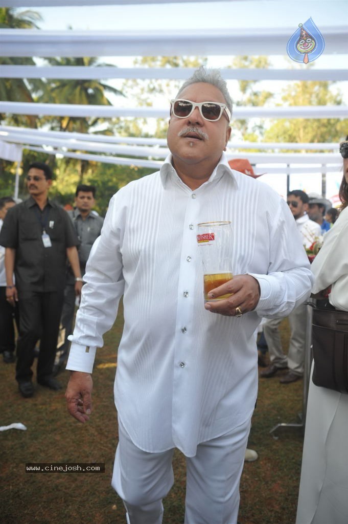 Hot Models at Kingfisher Calendar 2014 Launch - 55 / 123 photos