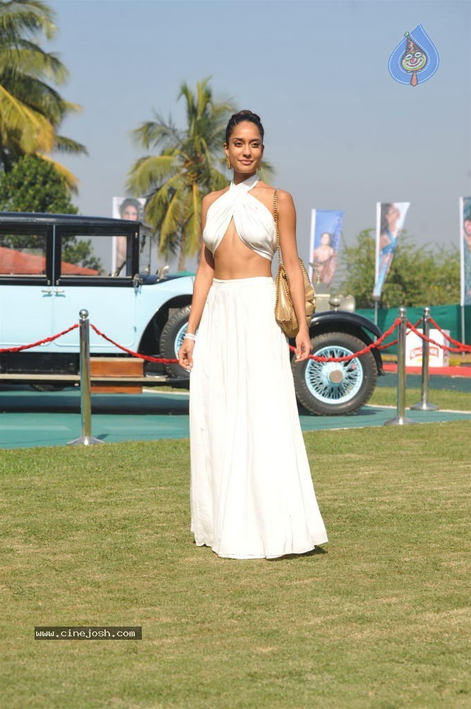 Hot Models at Kingfisher Calendar 2014 Launch - 62 / 123 photos