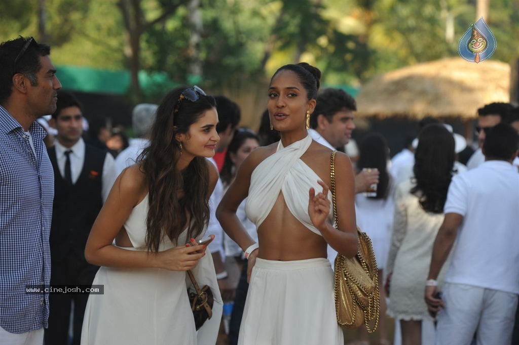 Hot Models at Kingfisher Calendar 2014 Launch - 106 / 123 photos