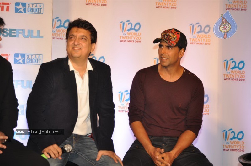 Housefull Movie Starcast at ICC T20 World Cup Event - 2 / 42 photos