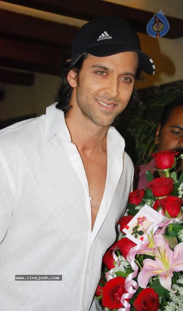 Hrithik Roshan Bday Event - 2 / 27 photos
