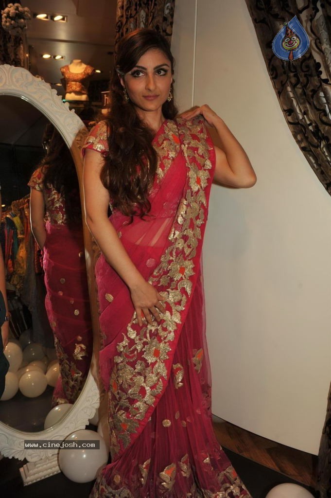 HUE Fashions New Collection Launch - 20 / 22 photos