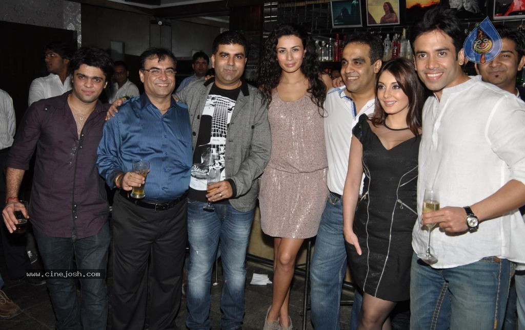 Hum Tum Shabana Music Success Party - 7 / 26 photos
