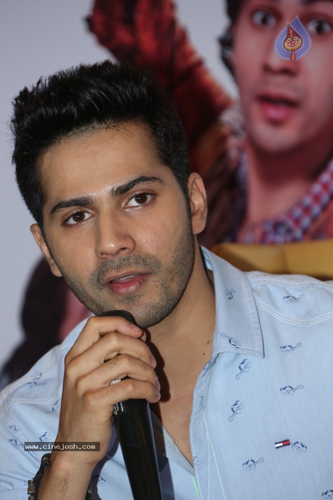 Humpty Sharma Ki Dulhania Film Press Meet - 13 / 82 photos