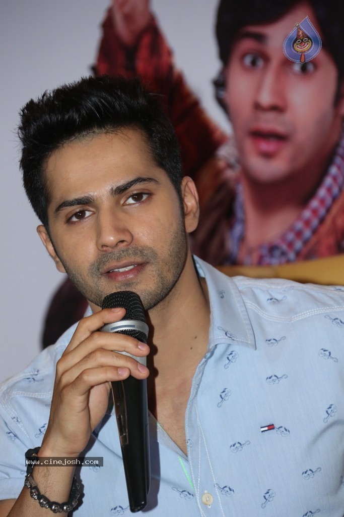 Humpty Sharma Ki Dulhania Film Press Meet - 42 / 82 photos