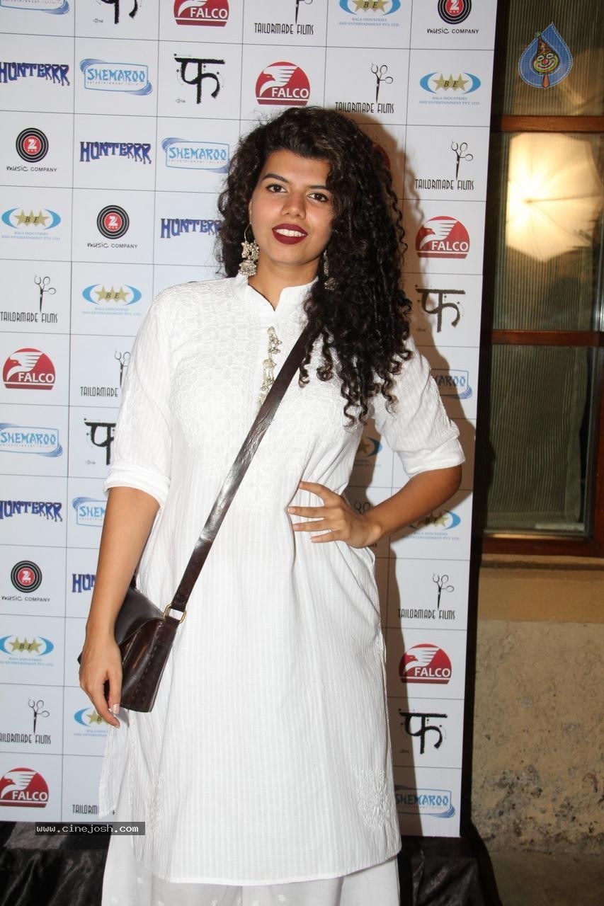 Hunterrr Film Success Party - 27 / 33 photos