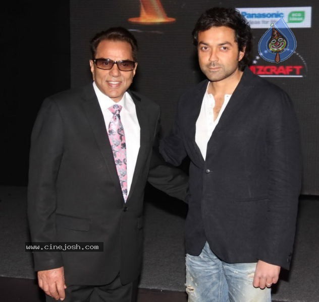 IIFA-2011 World Premiere Press Meet - 31 / 61 photos