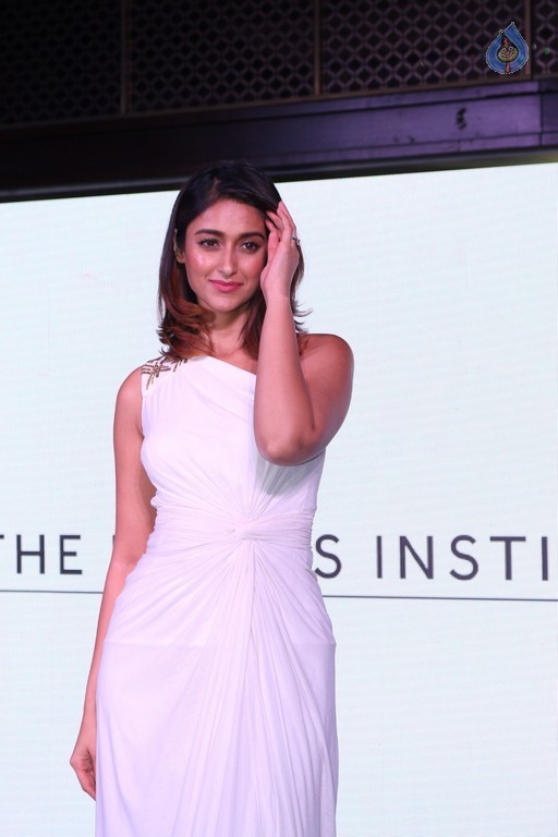 Ileana and Amy Jackson Ponds Institute new Products Launch - 10 / 33 photos