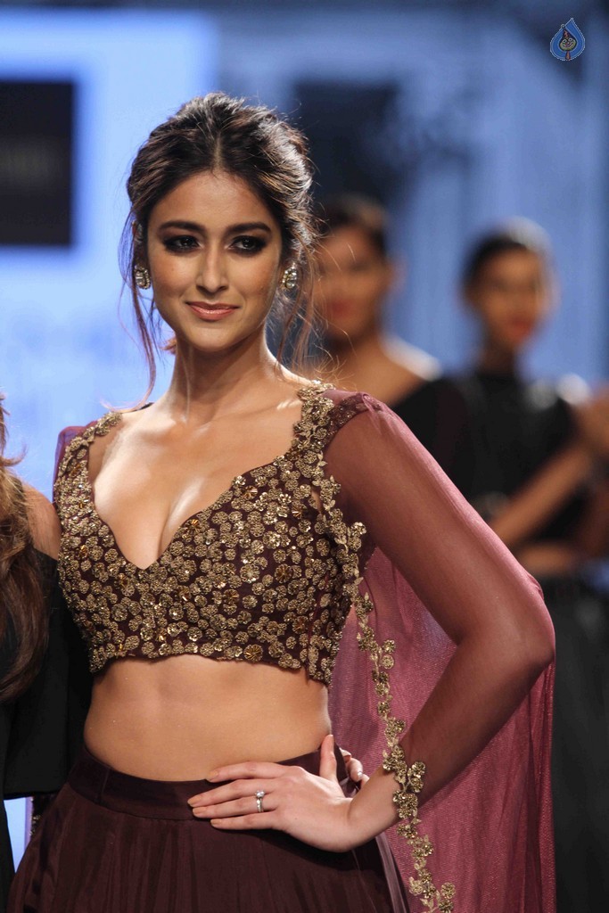 Ileana at LFW Winter Festive 2016 - 16 / 42 photos