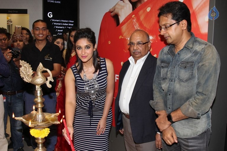 Ileana at Reliance Trends Concept Store Launch - 29 / 62 photos
