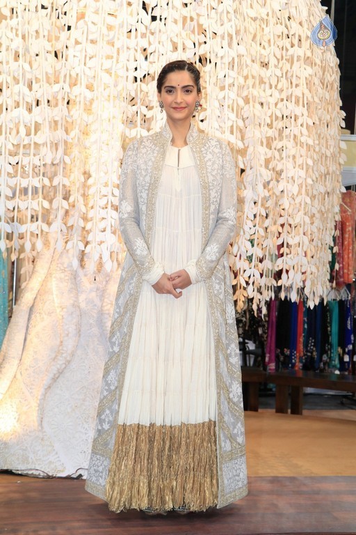 Imc Ladies Wing Women Entrepreneur Exhibition Launch - 4 / 37 photos