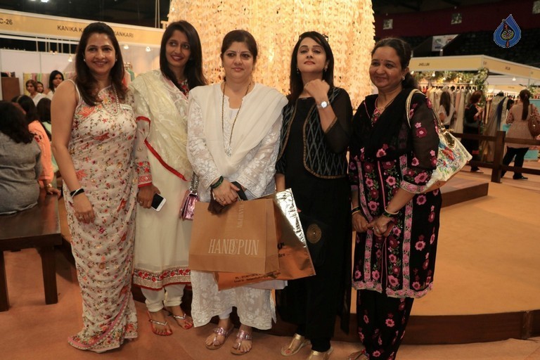 Imc Ladies Wing Women Entrepreneur Exhibition Launch - 9 / 37 photos