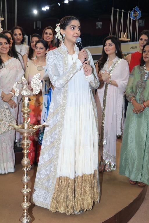 Imc Ladies Wing Women Entrepreneur Exhibition Launch - 17 / 37 photos