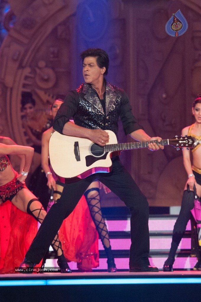 Celebs at Inaugural Lux Cozi TOIFA Celebrations - 17 / 17 photos