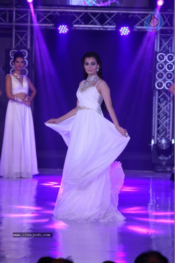 India Bullion n Jewellery Awards Fashion Show - 6 / 40 photos