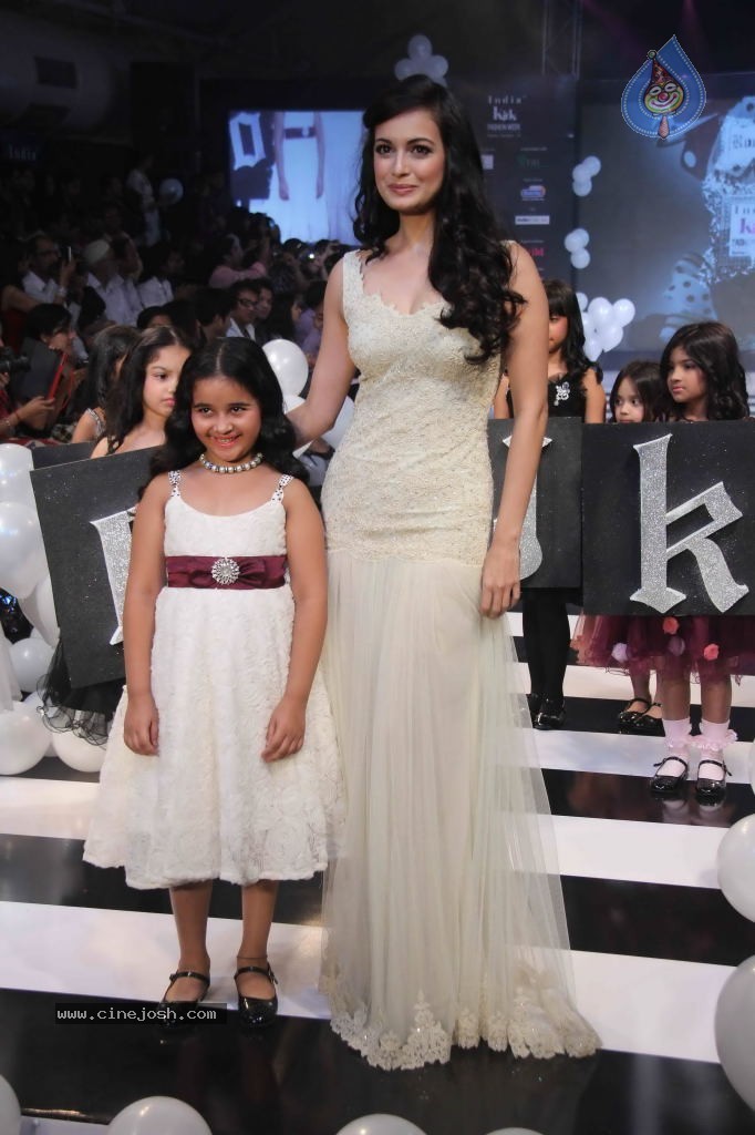 India Kids Fashion Show - 33 / 99 photos