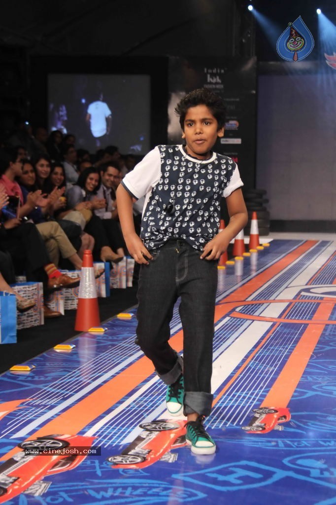 India Kids Fashion Show - 74 / 99 photos