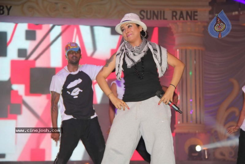 Indian Princess 2011 Grand Finale Event - 49 / 80 photos