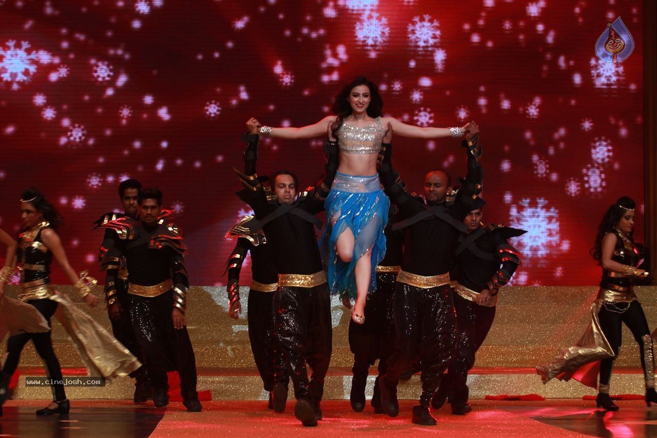 Indian Princess 2015 Grand Finale - 9 / 32 photos