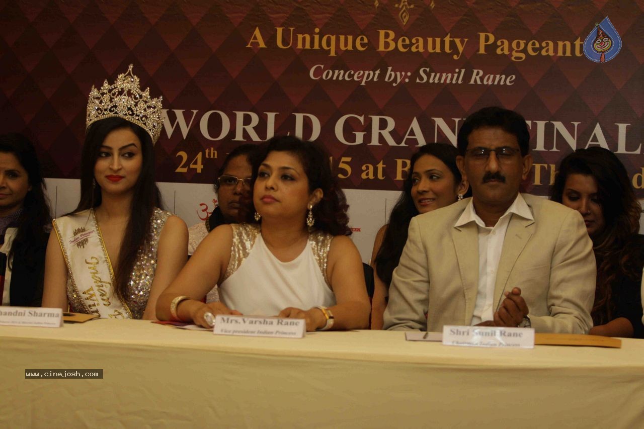 Indian Princess 2015 World Grand Finale PM - 26 / 45 photos