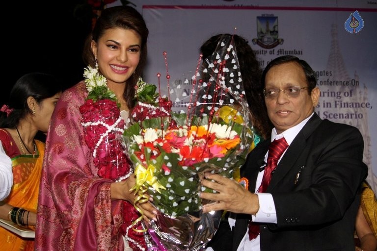Jacqueline gets Felicitated at Mumbai University  - 42 / 50 photos