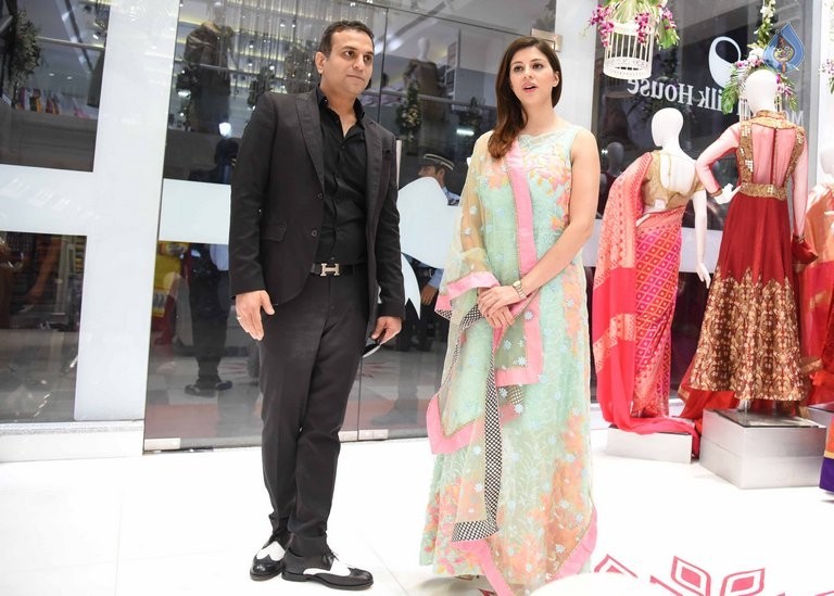 Jashn Store Launch and Fashion Show - 19 / 37 photos