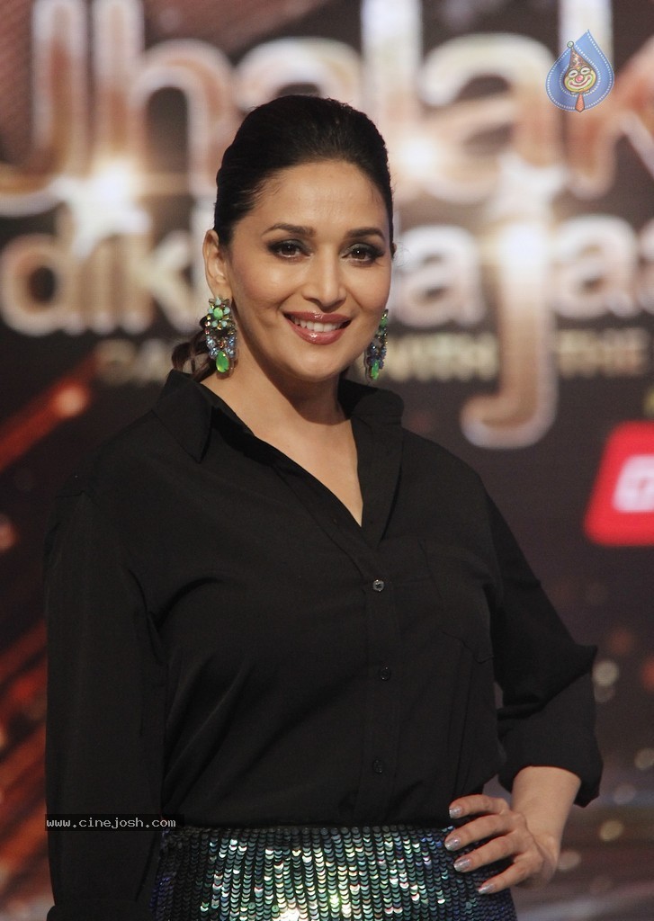 Jhalak Dikhhla Jaa Season 7 Launch - 32 / 52 photos