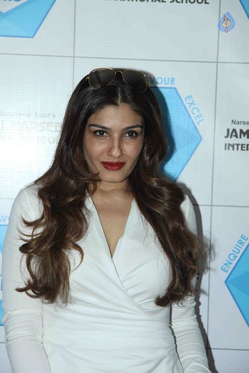 JNI School Indoor Sports Hall Inauguration - 31 / 42 photos