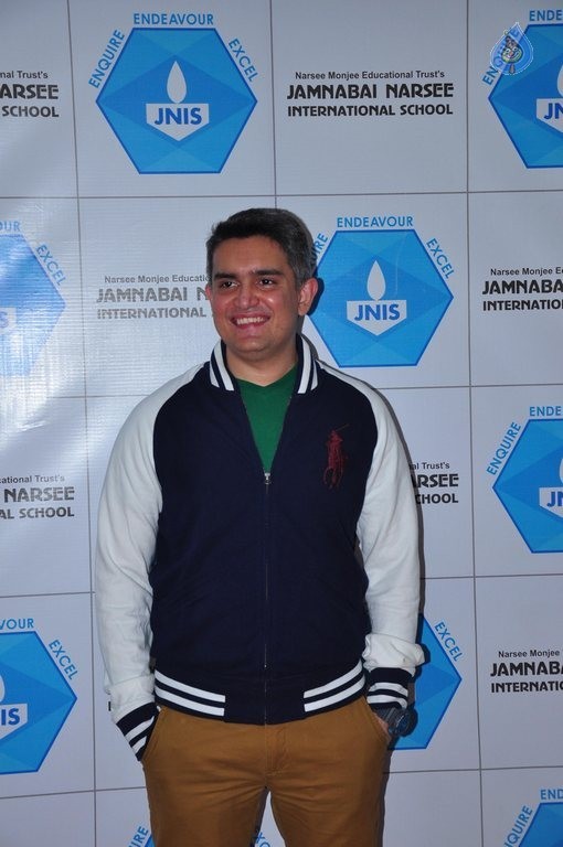 JNI School Indoor Sports Hall Inauguration - 39 / 42 photos