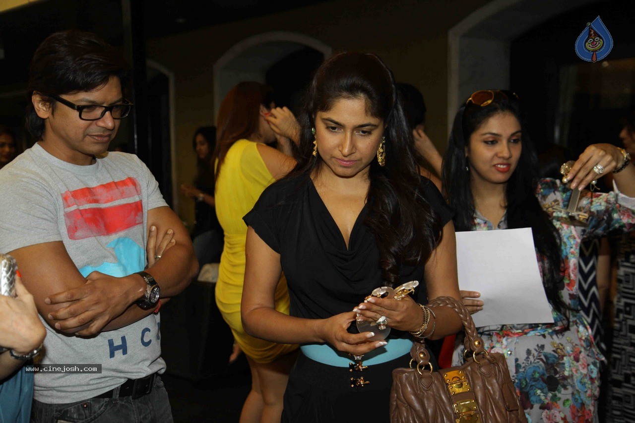 Jyothi Kapoor New York Based Jewellery Preview - 50 / 53 photos