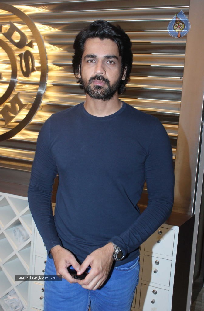 Kajal Agarwal at Zumba Session Gold Gym - 14 / 20 photos