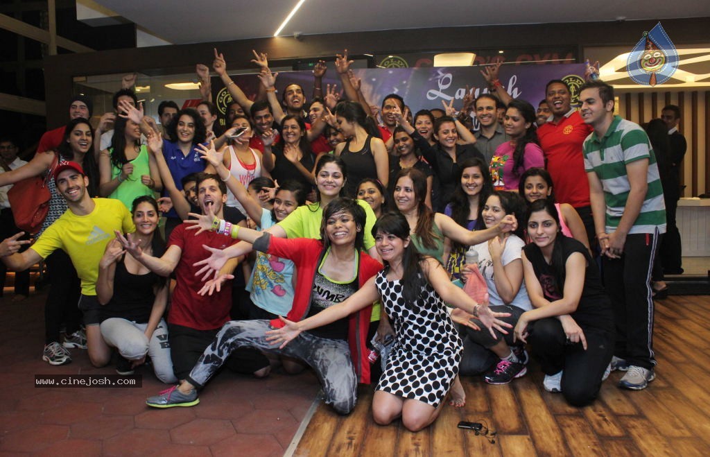 Kajal Agarwal at Zumba Session Gold Gym - 17 / 20 photos