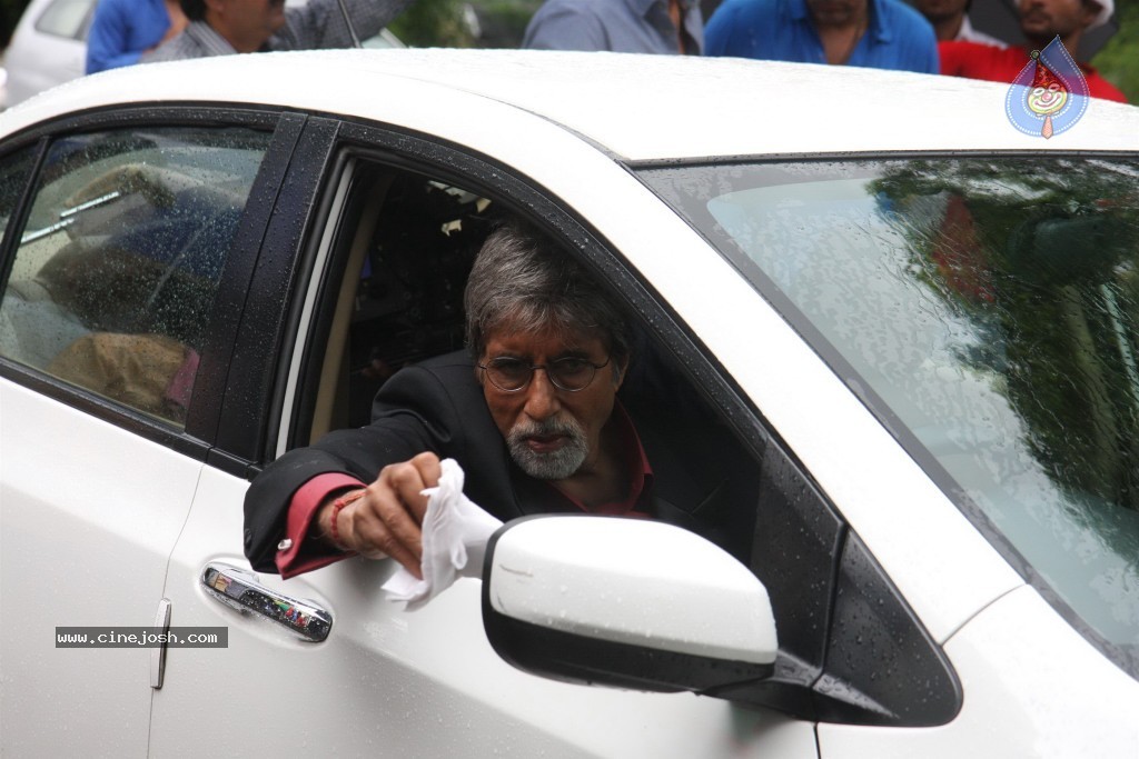 Kalyan Jewellers Ad Shoot - 6 / 44 photos