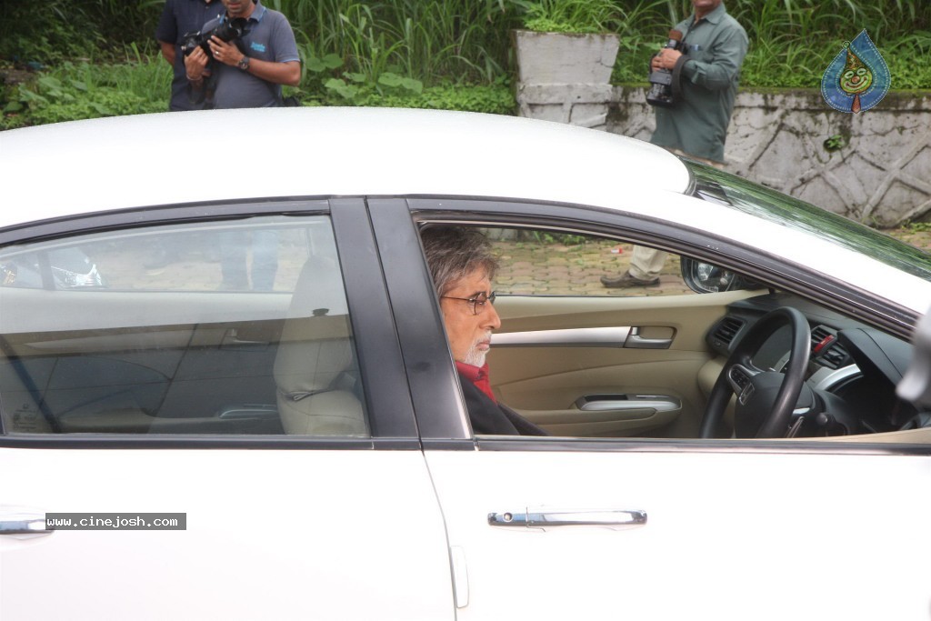 Kalyan Jewellers Ad Shoot - 10 / 44 photos