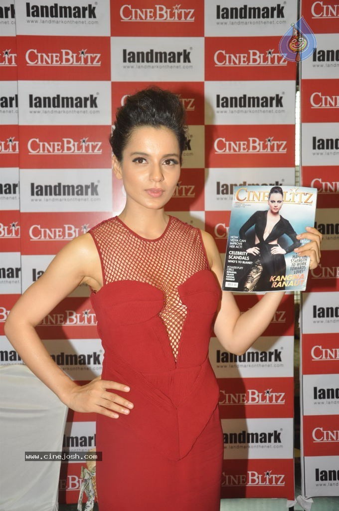 Kangana Ranaut at CineBlitz Cover Page Launch - 48 / 107 photos